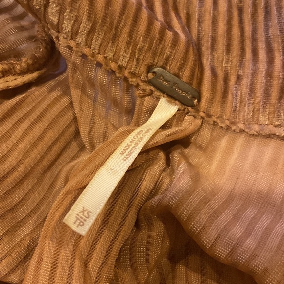 Free People Aspen knights velvet blouse - Picture 3 of 5